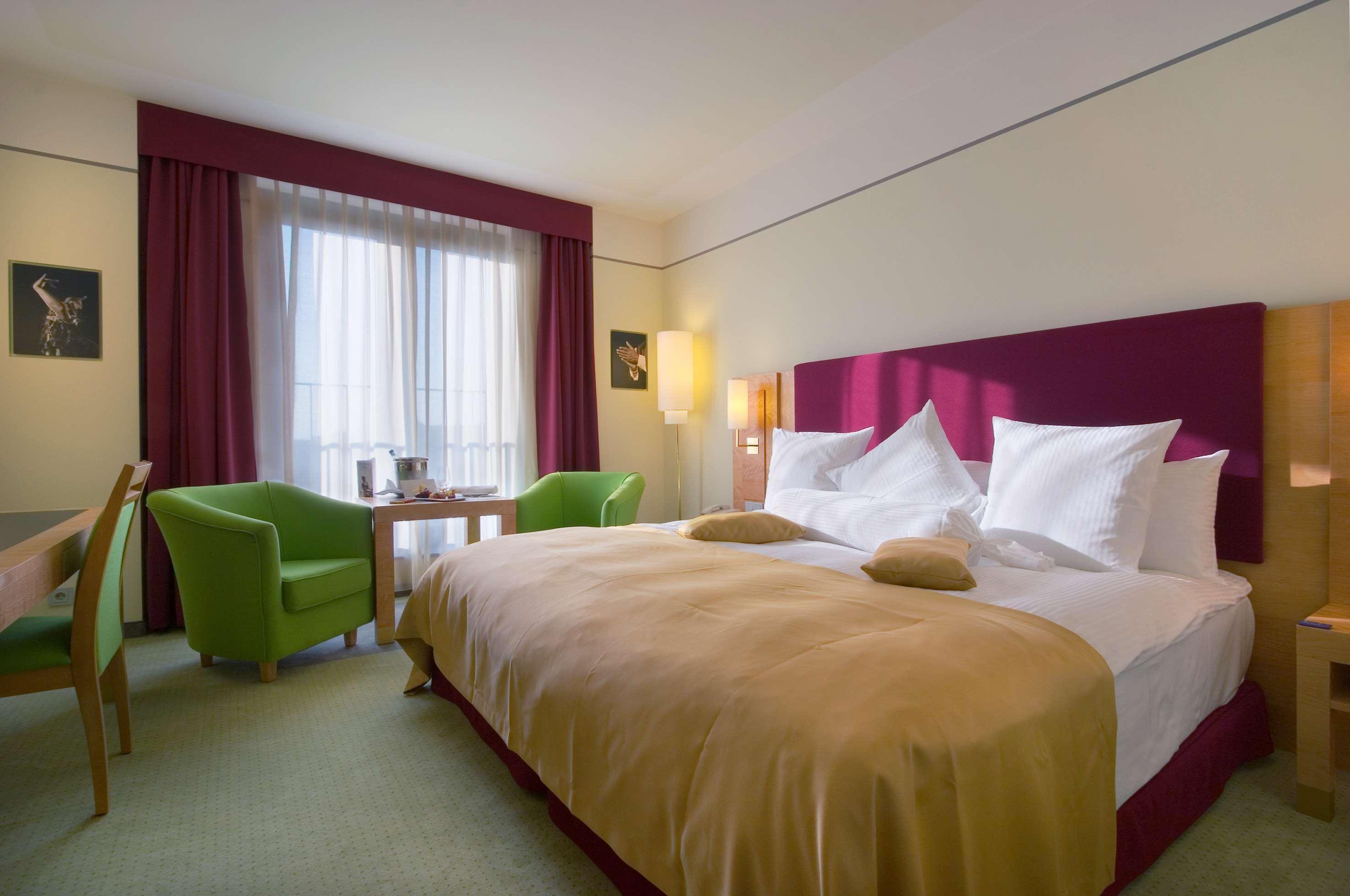 HOTEL MELIA BERLIN 4* (Germany) - from £ 105 | HOTELMIX